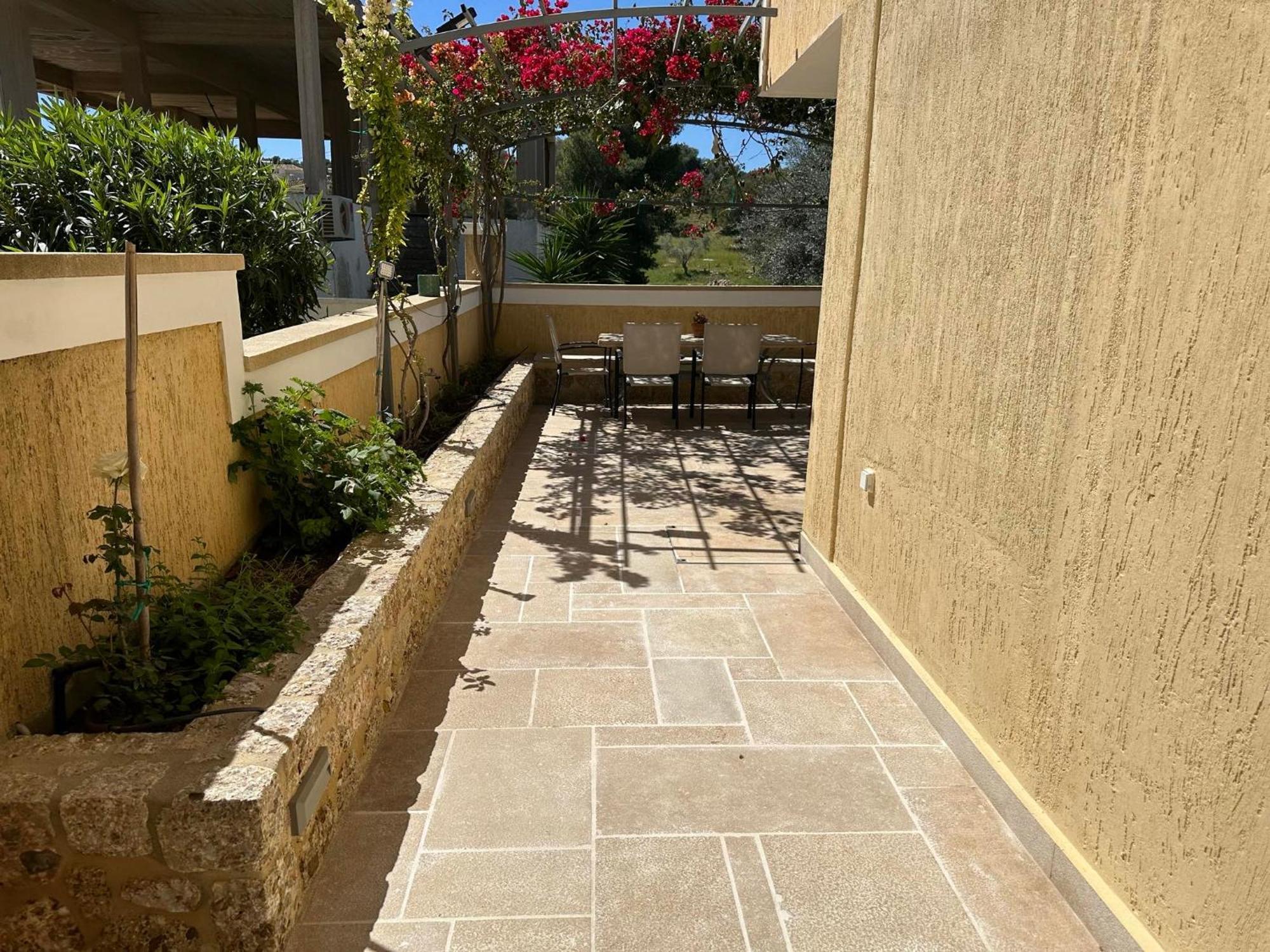 Deppys Apartment Porto Heli Exterior photo
